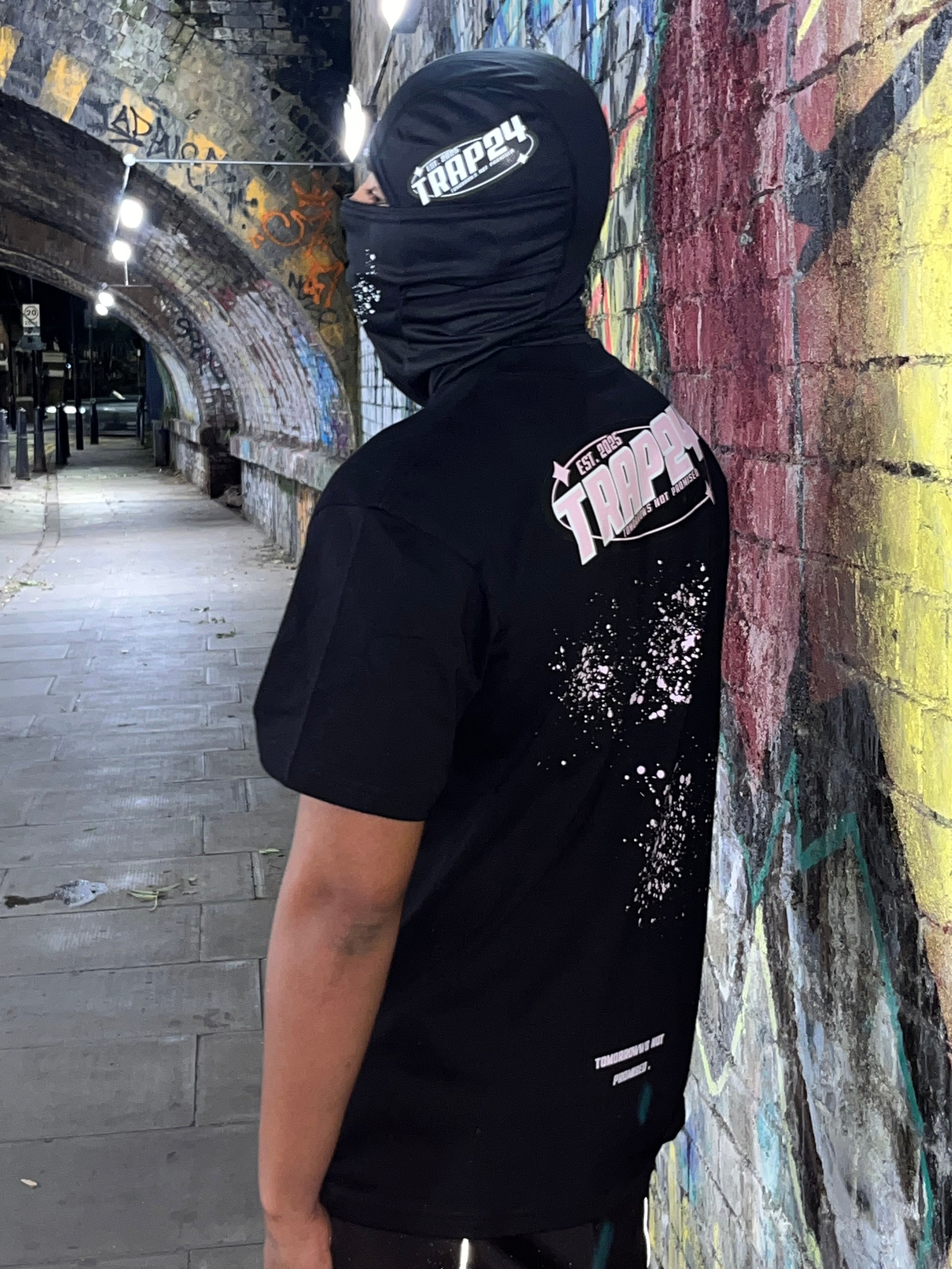 Trap24 Paint Splash Balaclava Mask (step2)