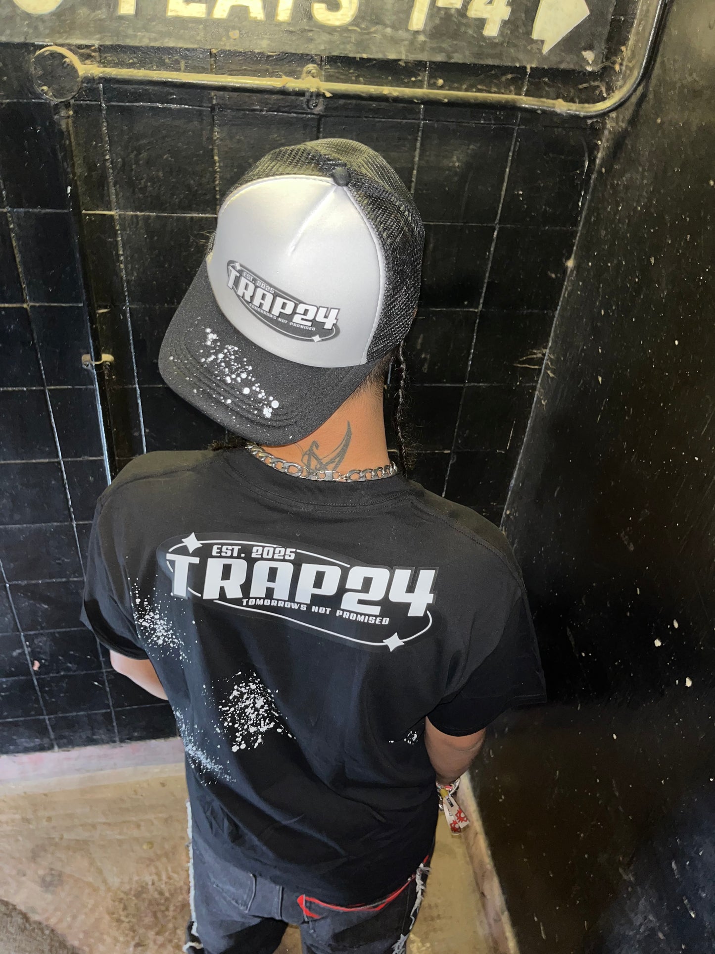 Trap 24 paint splash (step 2 ) T shirt