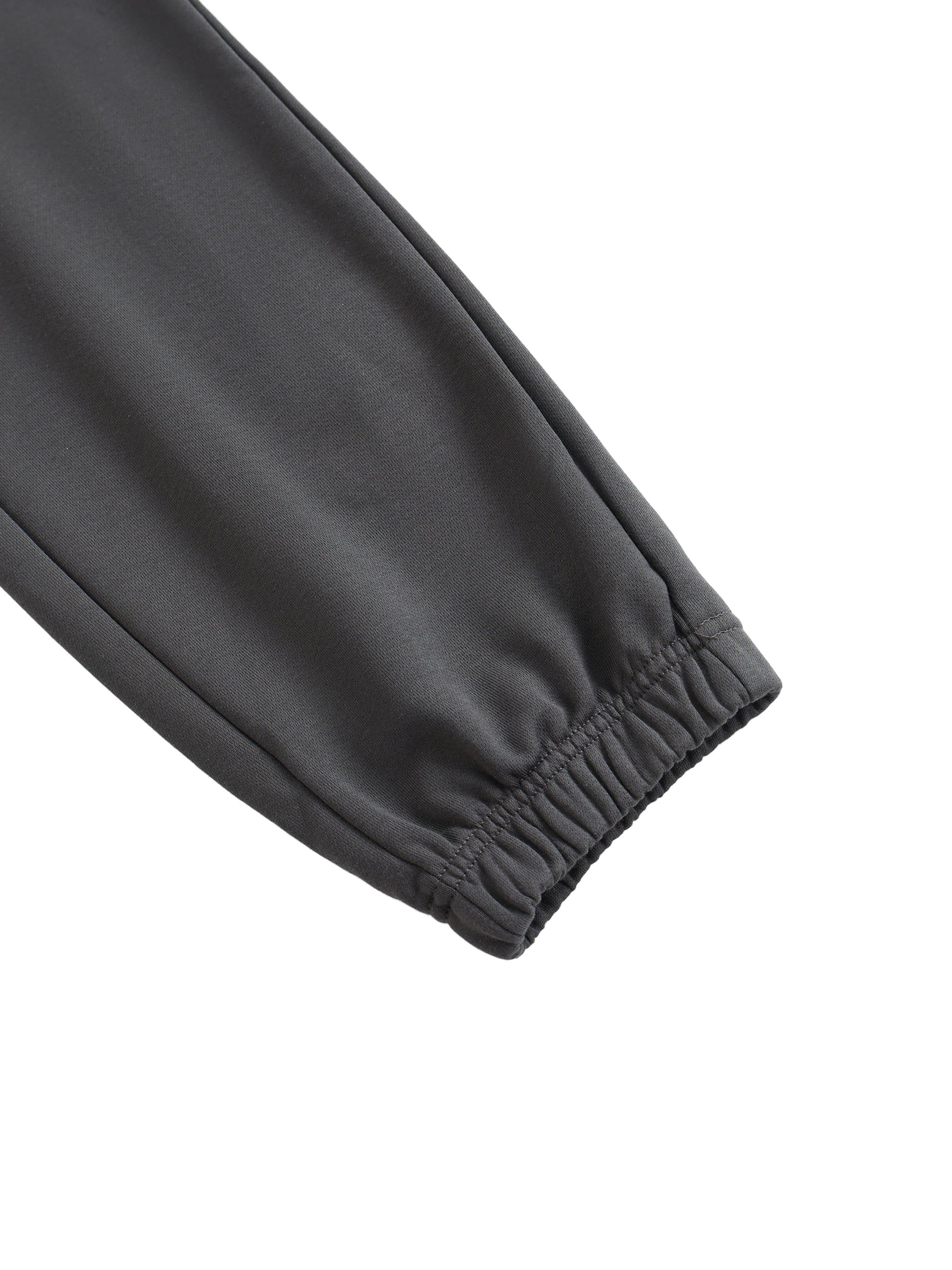 TRAP24 MENS Essential Jogged Sweatpants